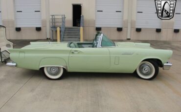 Ford-Thunderbird-Cabriolet-1957-4