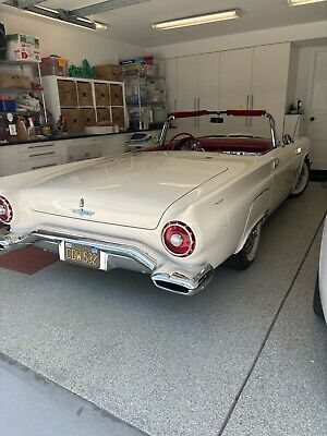 Ford-Thunderbird-Cabriolet-1957-4