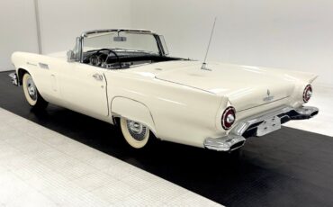 Ford-Thunderbird-Cabriolet-1957-8