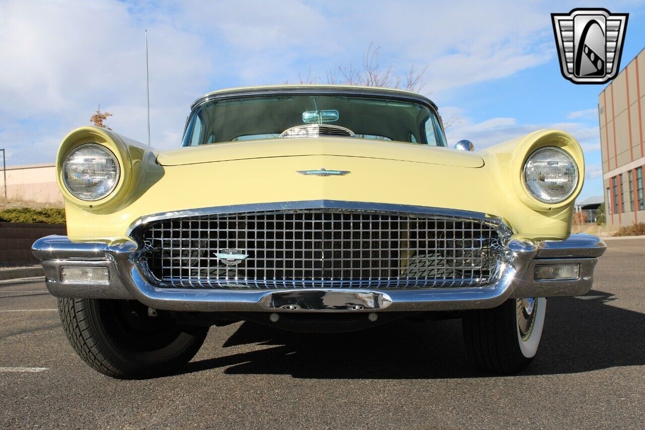 Ford-Thunderbird-Cabriolet-1957-9