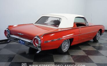 Ford-Thunderbird-Cabriolet-1962-10