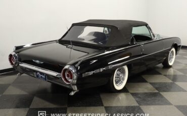 Ford-Thunderbird-Cabriolet-1962-10