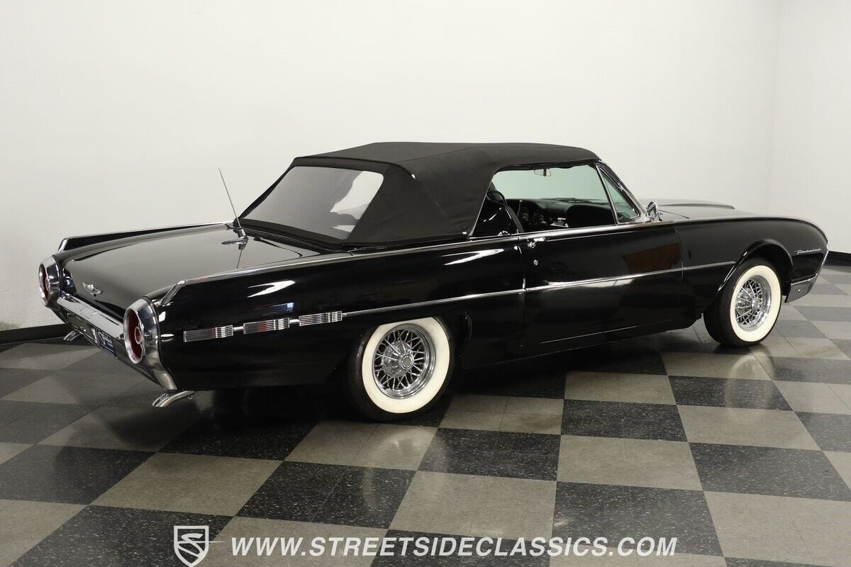 Ford-Thunderbird-Cabriolet-1962-11