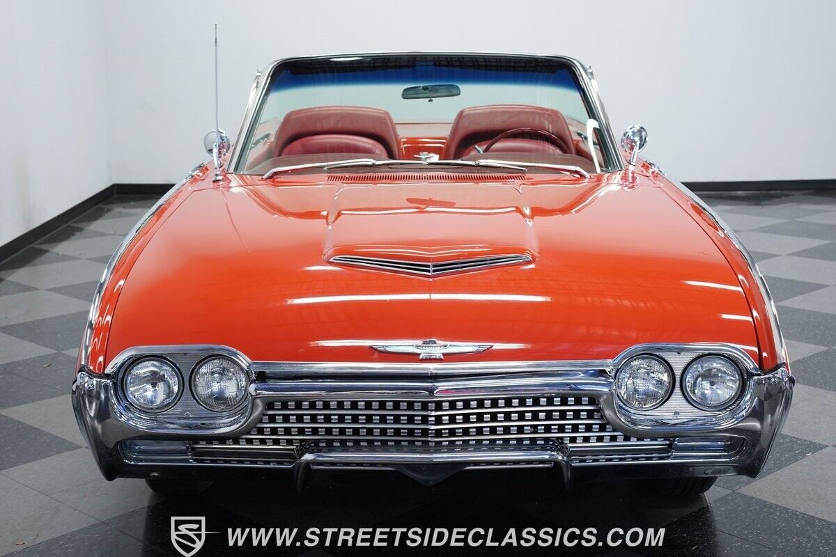 Ford-Thunderbird-Cabriolet-1962-15