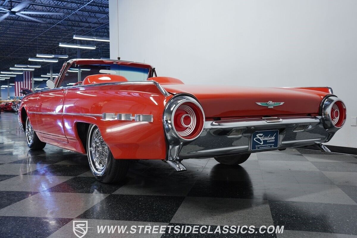 Ford-Thunderbird-Cabriolet-1962-23