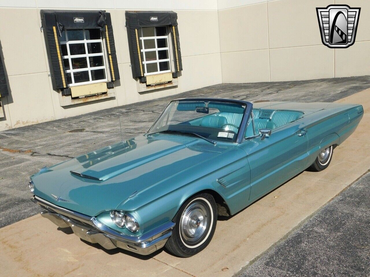 Ford-Thunderbird-Cabriolet-1965-4