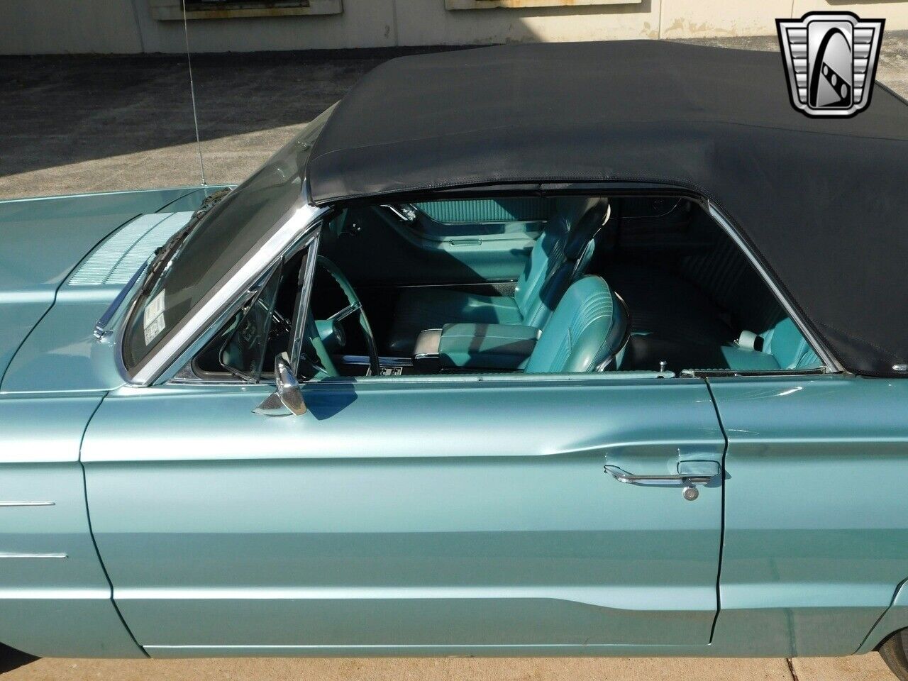 Ford-Thunderbird-Cabriolet-1965-9