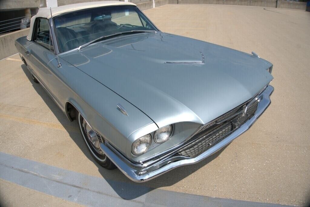 Ford-Thunderbird-Cabriolet-1966-6