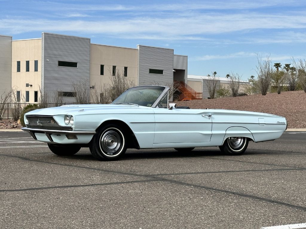 Ford-Thunderbird-Convertible-1966-3