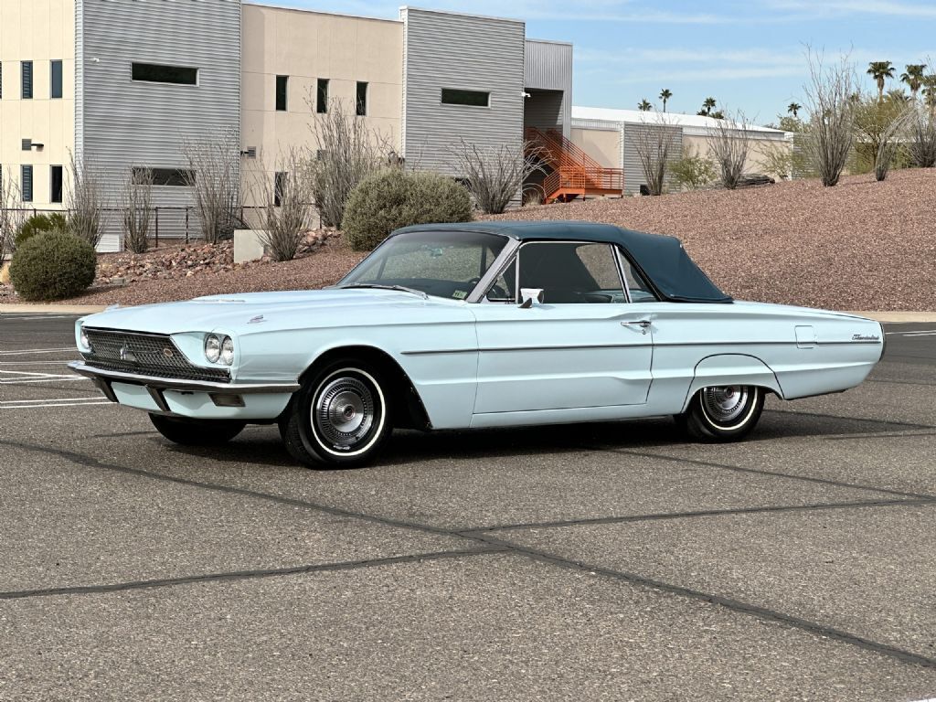 Ford-Thunderbird-Convertible-1966-4