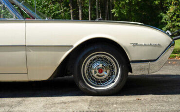 Ford-Thunderbird-Coupe-1962-10