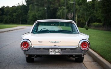 Ford-Thunderbird-Coupe-1962-26