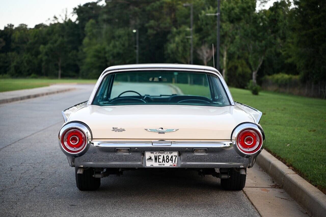 Ford-Thunderbird-Coupe-1962-26