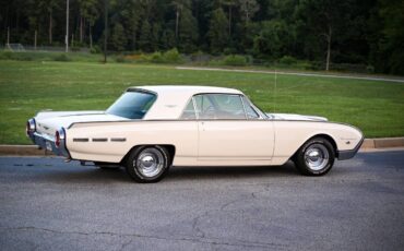 Ford-Thunderbird-Coupe-1962-5