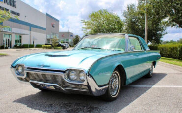 Ford-Thunderbird-Coupe-1962-6