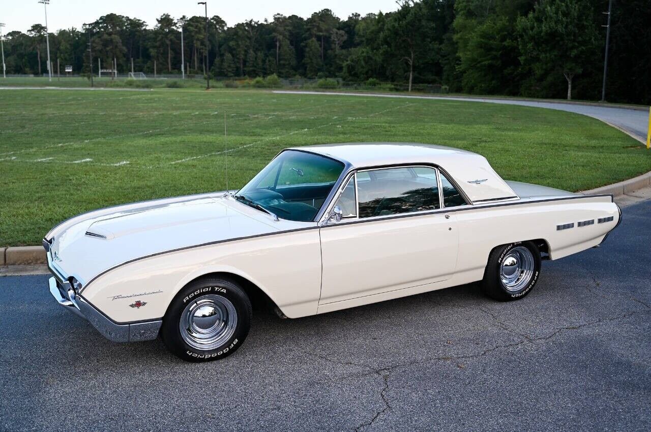 Ford-Thunderbird-Coupe-1962-9