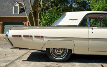 Ford-Thunderbird-Coupe-1962-9