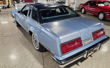 Ford-Thunderbird-Coupe-1979-3