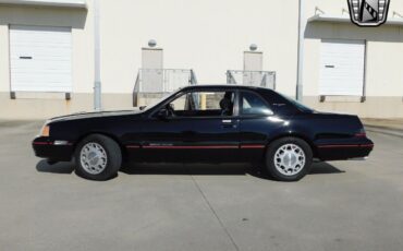 Ford-Thunderbird-Coupe-1987-5