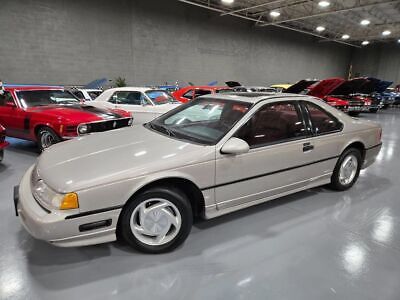 Ford-Thunderbird-Coupe-1989-7