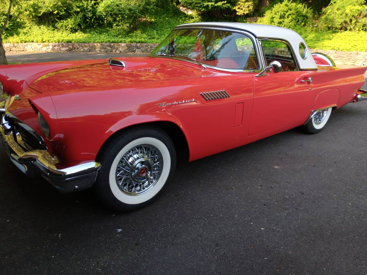 Ford-Thunderbird-convertible-1957-1