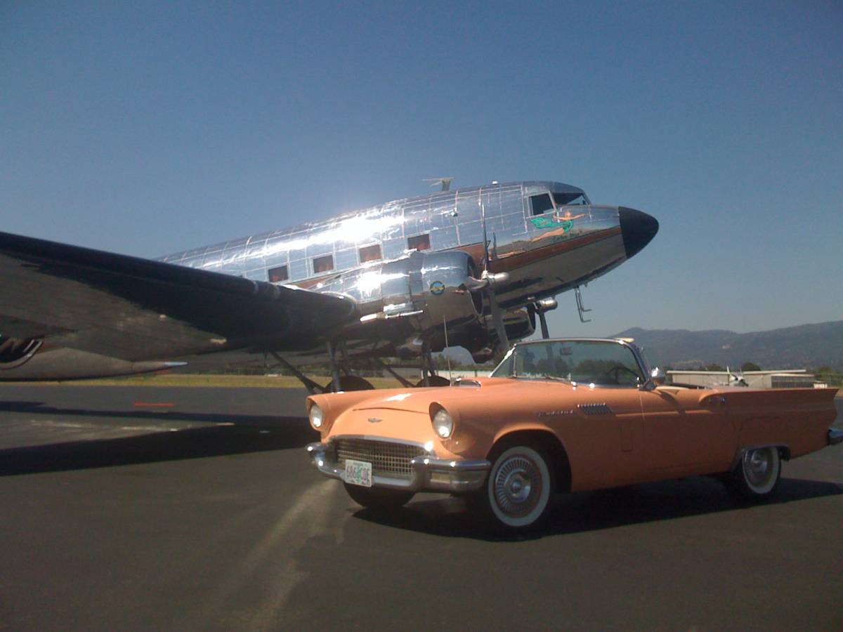 Ford-Thunderbird-convertible-1957