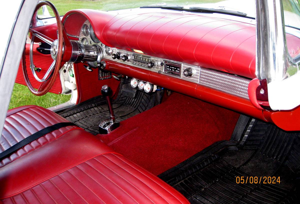 Ford-Thunderbird-convertible-1957-8