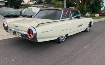 Ford-Thunderbird-coupe-1963-10