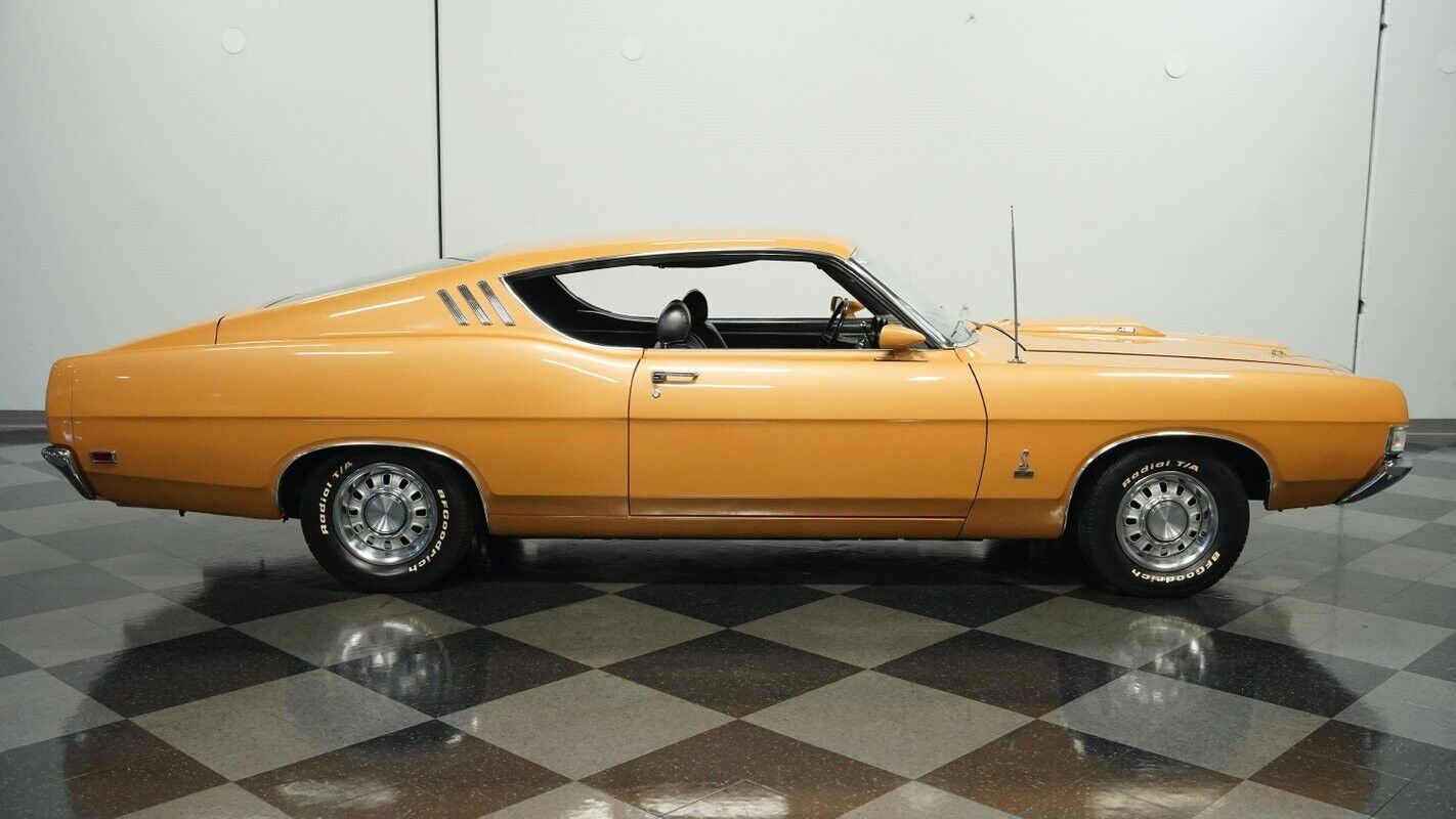 Ford-Torino-1969-11