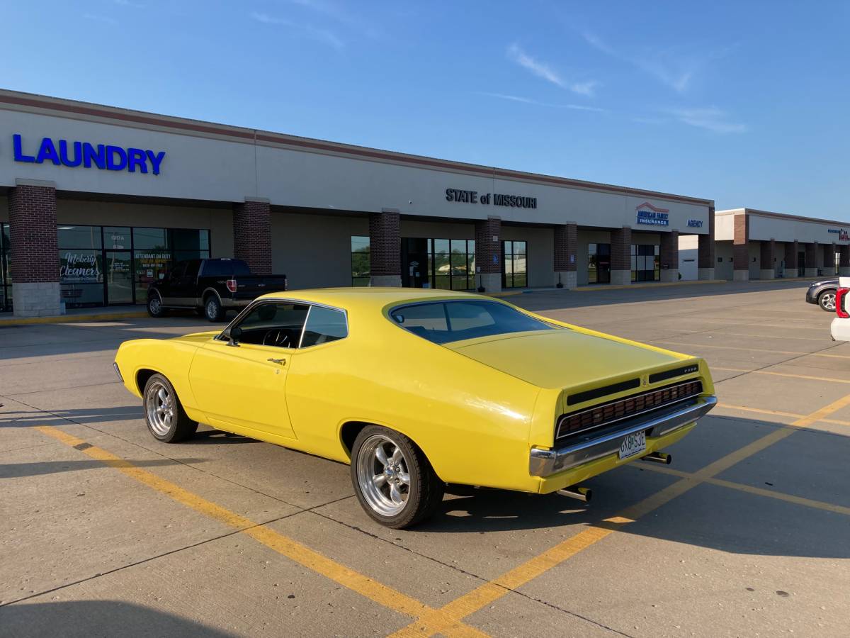 Ford-Torino-gt-1971-1