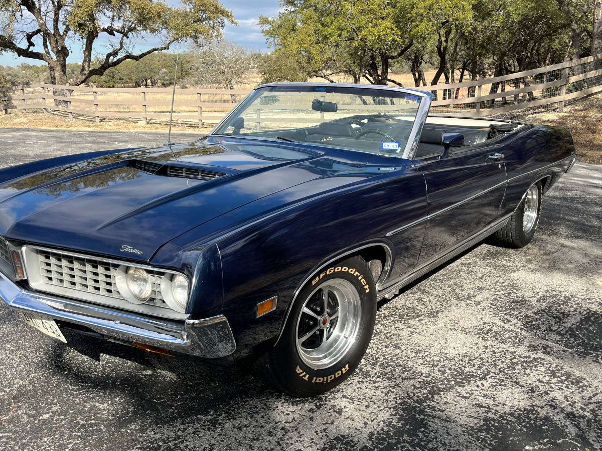 Ford-Torino-gt-1971-2