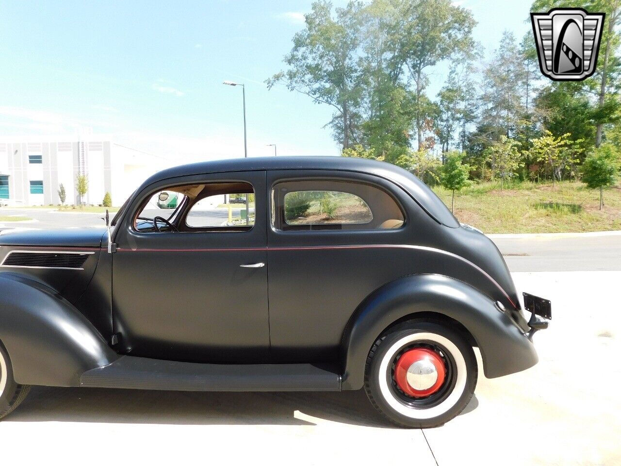 Ford-Tudor-1937-7