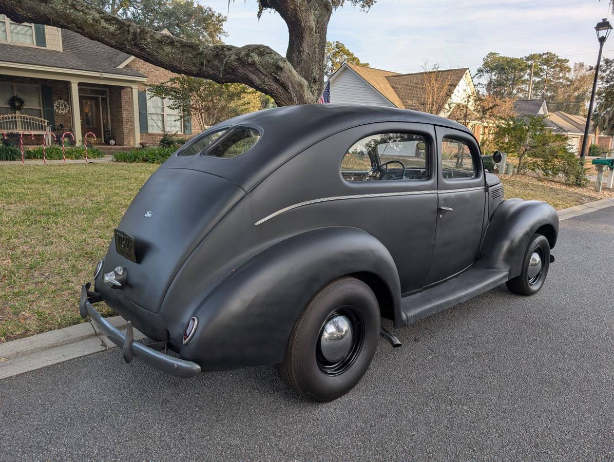 Ford-Tudor-1938-2