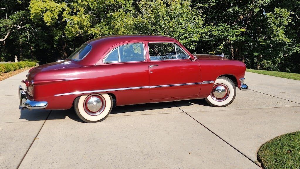 Ford-Tudor-1950-7