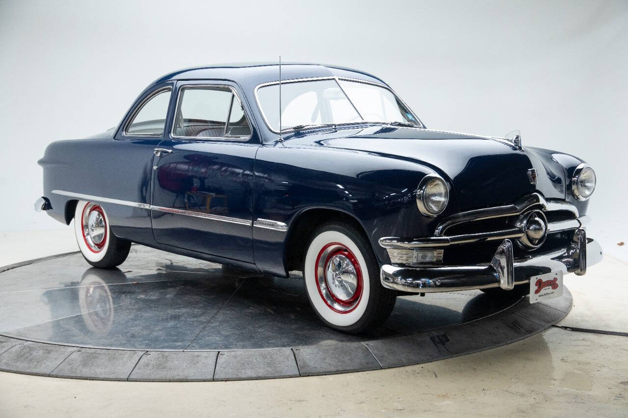 Ford-Tudor-Coupe-1950-3