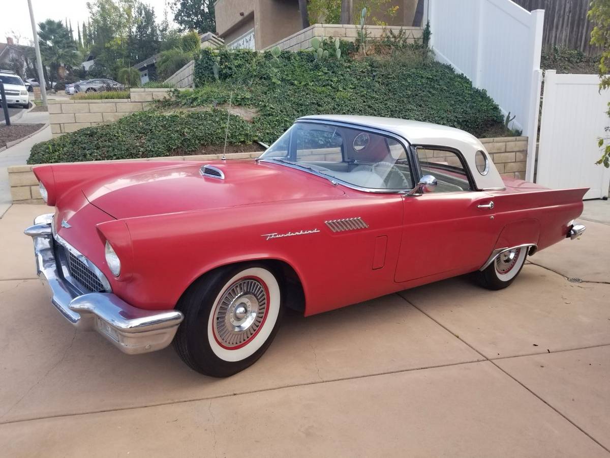 Ford-t-bird-1957