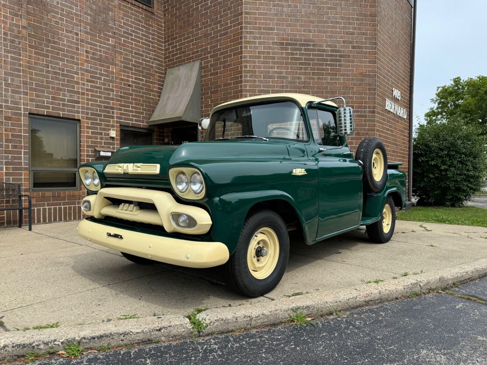 GMC 100  1959 à vendre