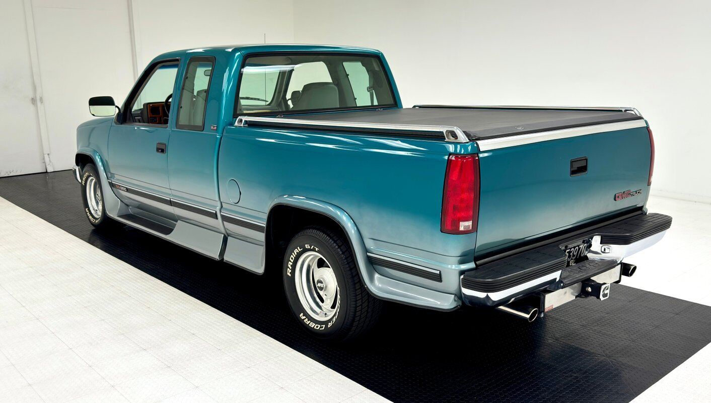 GMC-1500-SLE-Sierra-Pickup-1993-2