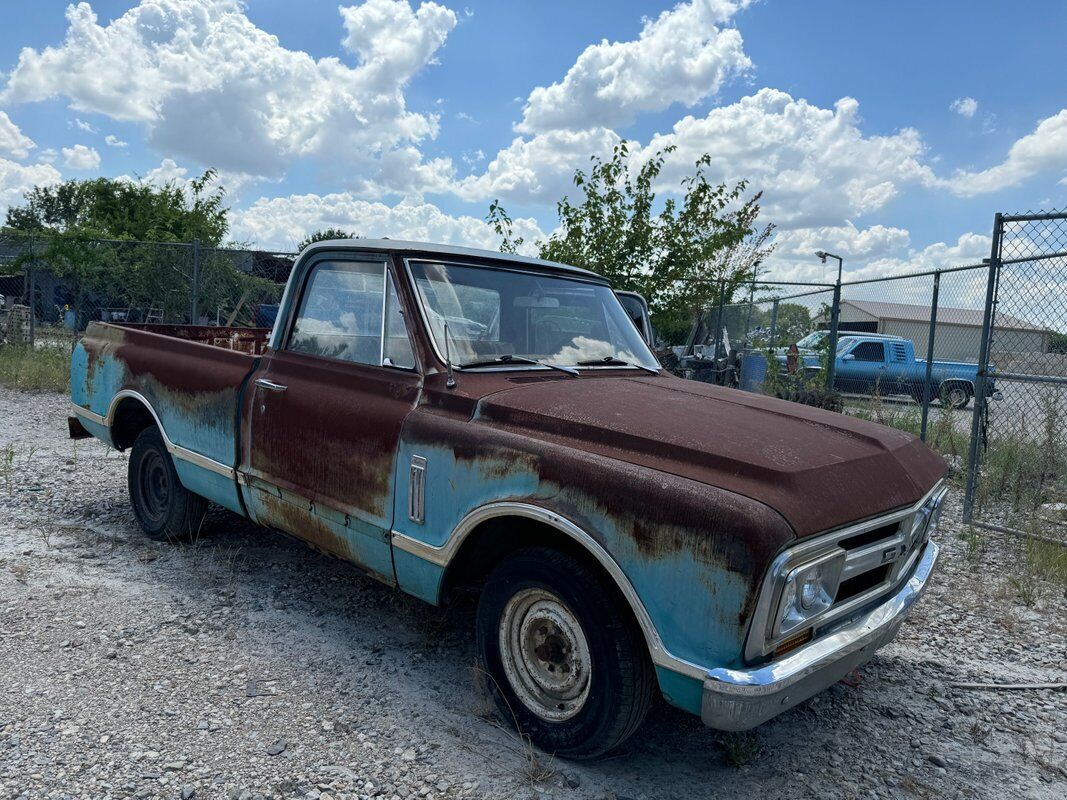 GMC-C10-1967-1