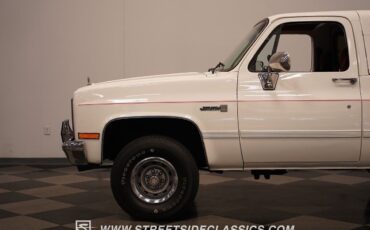 GMC-Jimmy-SUV-1986-25