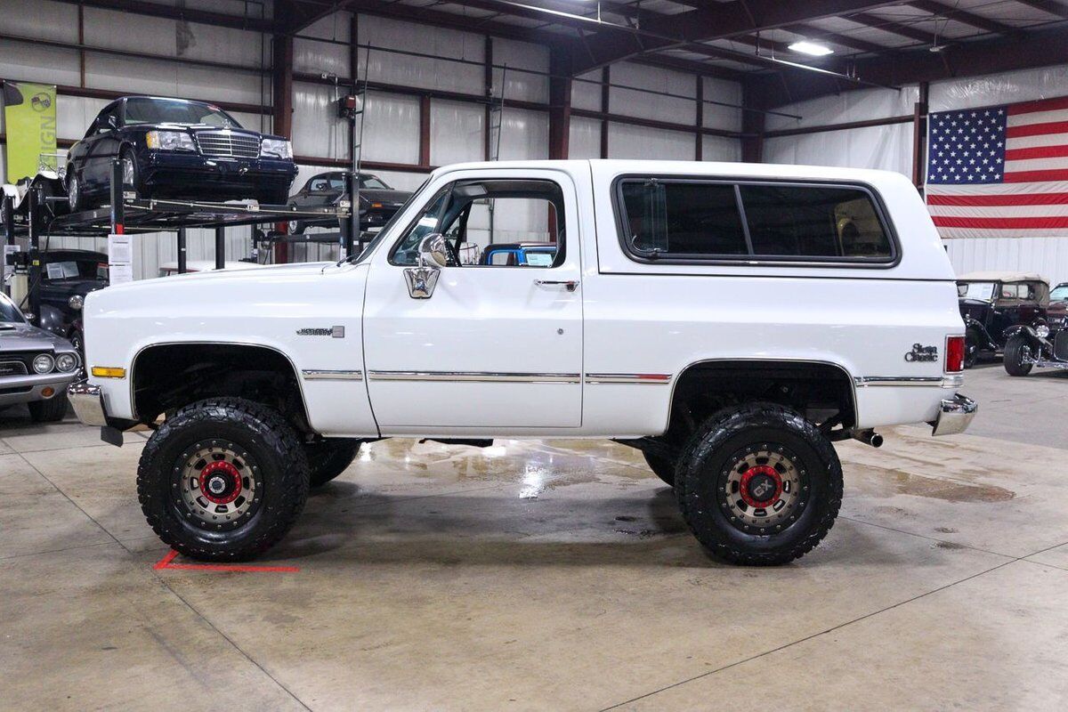 GMC-Jimmy-SUV-1987-2