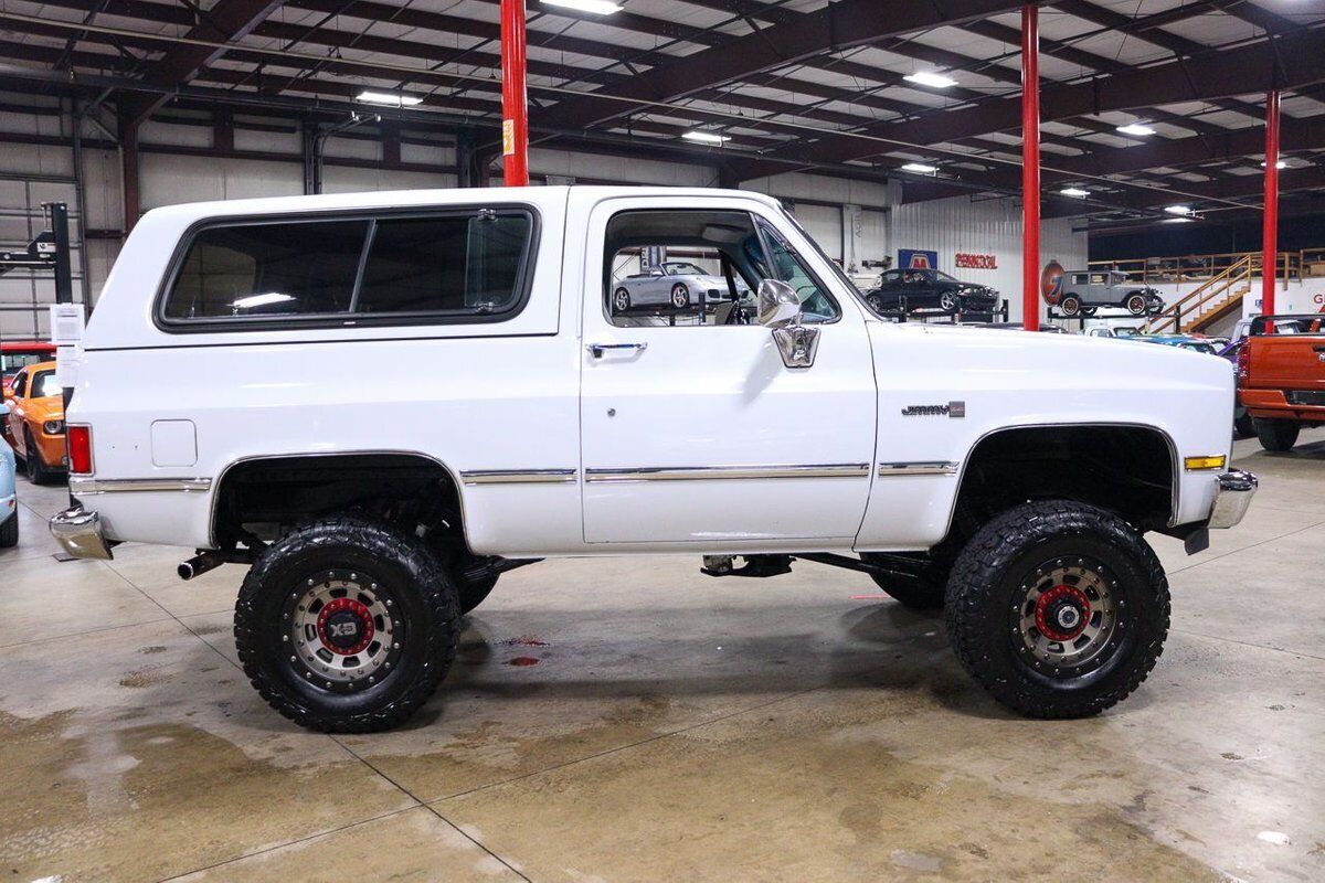 GMC-Jimmy-SUV-1987-8