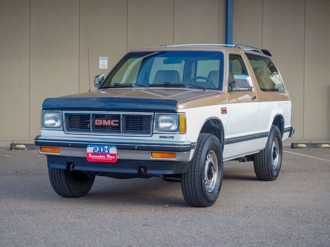 GMC-S-15-Jimmy-1986-7