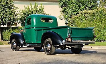 GMC-Series-350-Pickup-1941-9