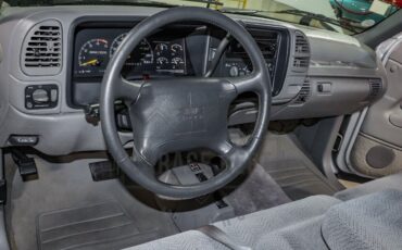 GMC-Sierra-1500-Pickup-1995-3