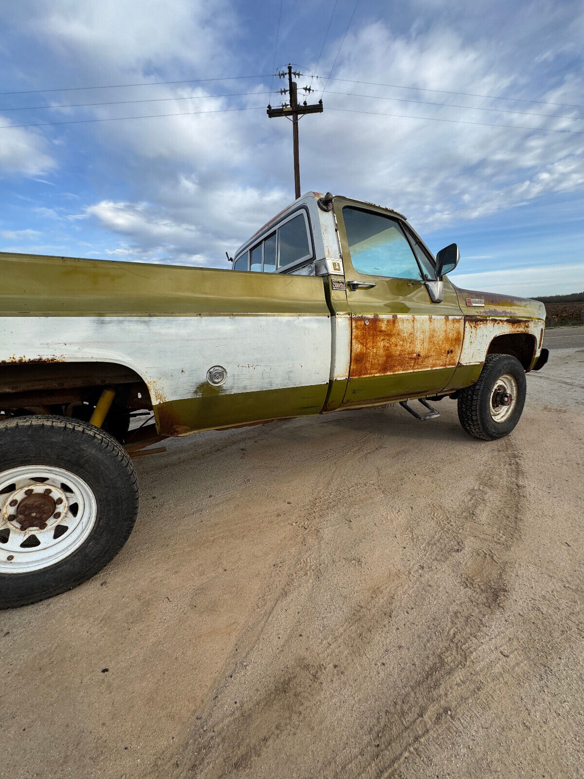 GMC-Sierra-2500-1973-20