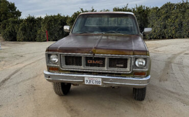 GMC-Sierra-2500-1973-3