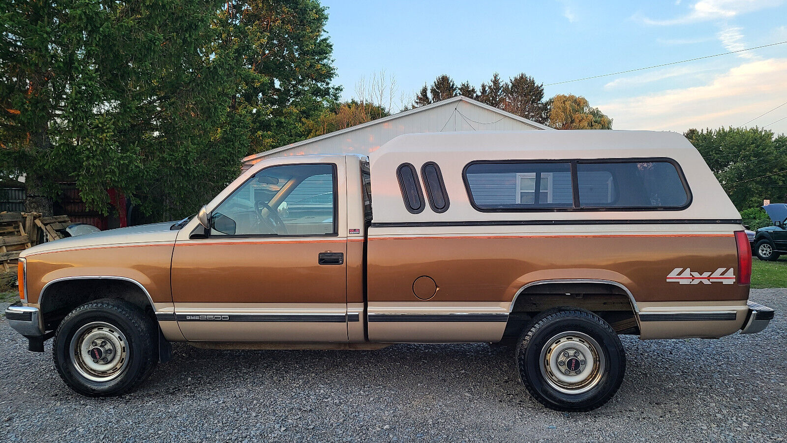 GMC Sierra 2500  1990