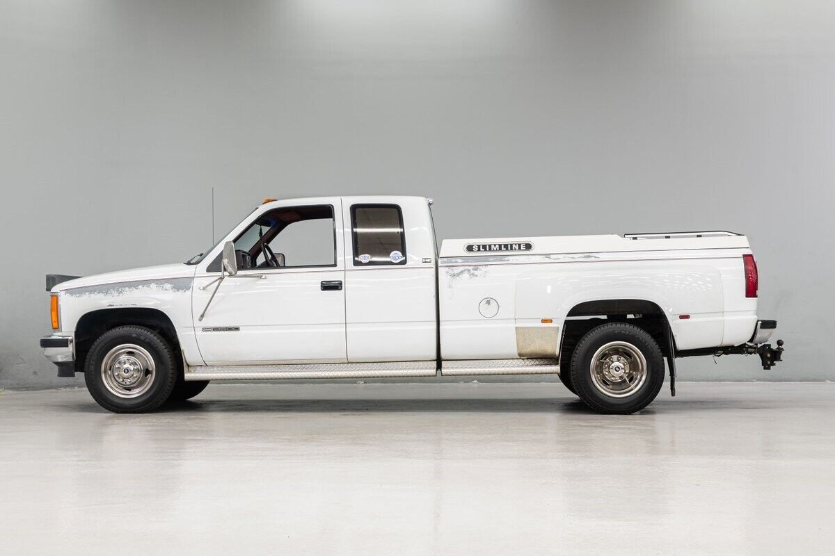 GMC-Sierra-3500-Pickup-1989-2