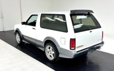 GMC-Typhoon-SUV-1993-2